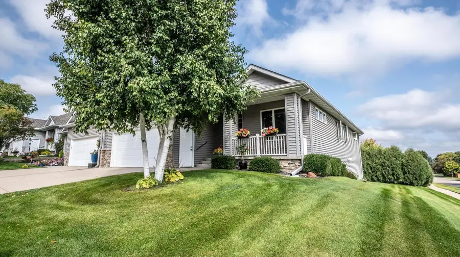 2200 Greenfield Drive W, Northfield, MN 55057 - #2
