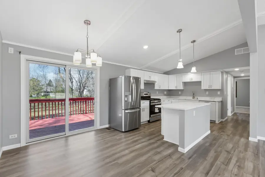 3541 Flag Avenue N, New Hope, MN 55427 - #2