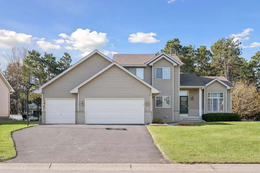 2114 150th Lane Nw, Andover, MN 55304 - #2