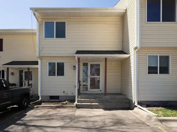 329 Winifred Street E, Saint Paul, MN 55107