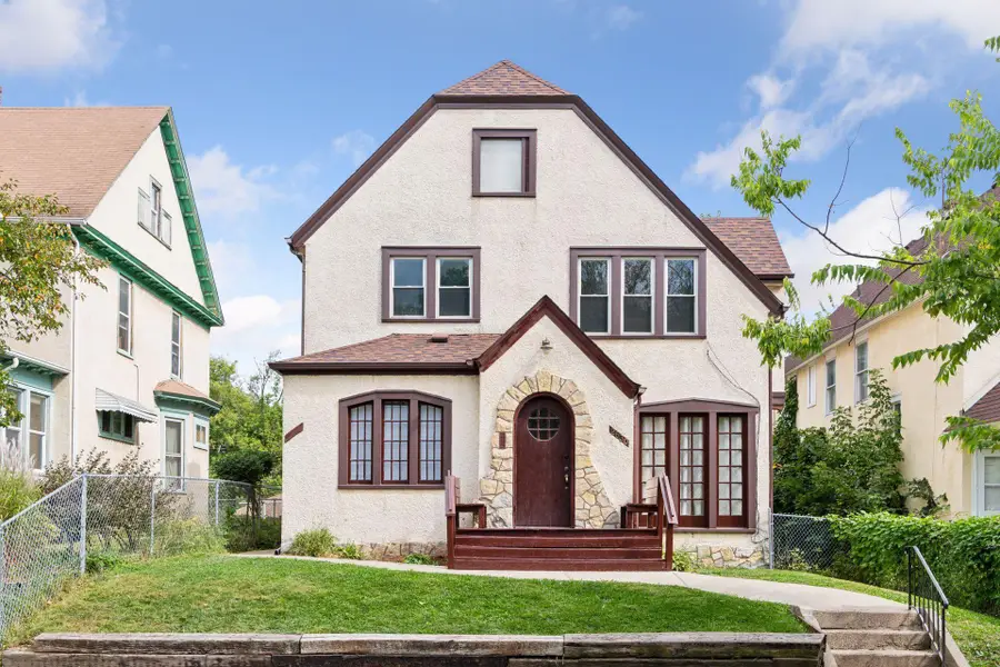 2630 Dupont Avenue N, Minneapolis, MN 55411 - #2