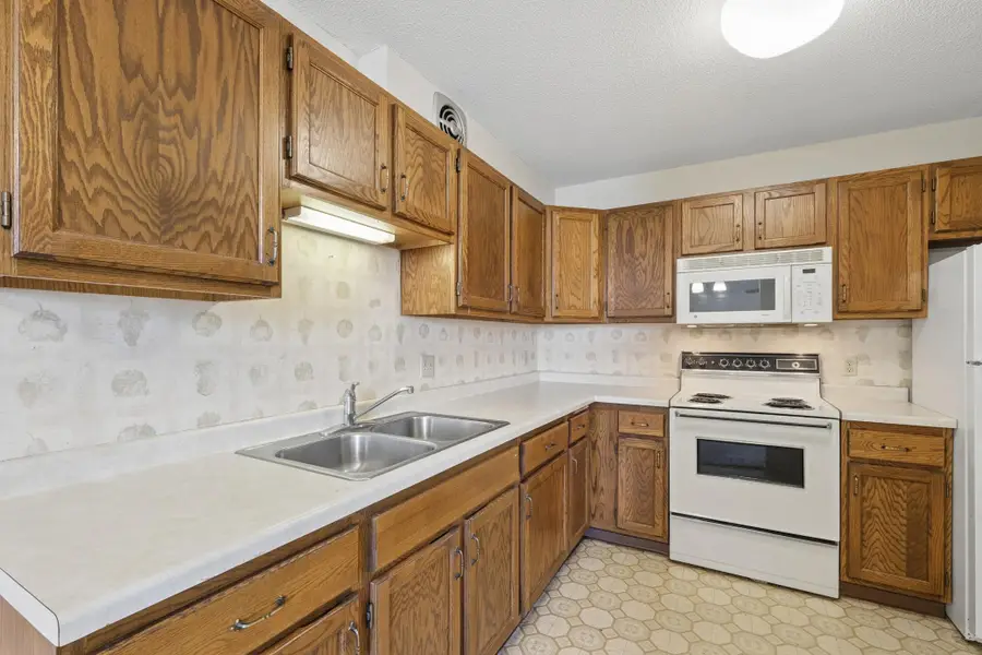 6615 Lake Shore Drive S #406, Minneapolis, MN 55423 - #3