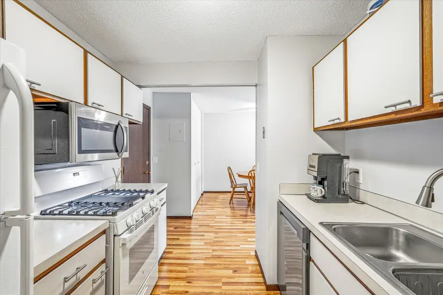 1601 N Innsbruck Drive #102NE, Fridley, MN 55432 - #2