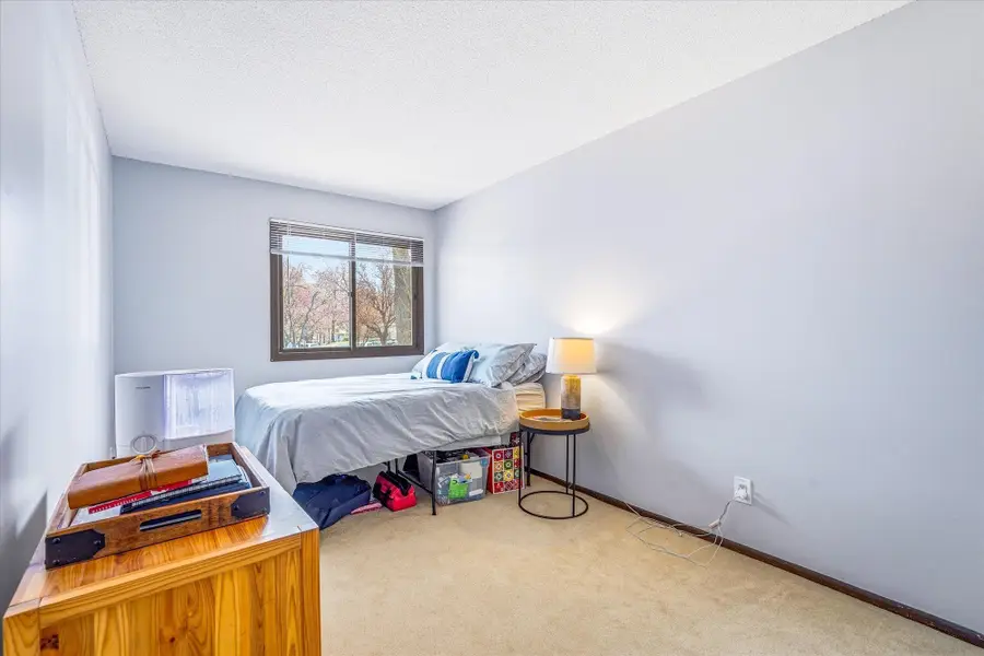 1601 N Innsbruck Drive #102NE, Fridley, MN 55432 - #3