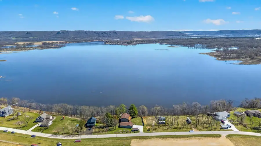 67354 166th Avenue, Wabasha, MN 55981 - #3