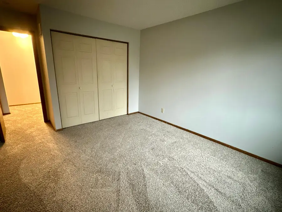 4725 Lund Point, Eagan, MN 55122 - #3