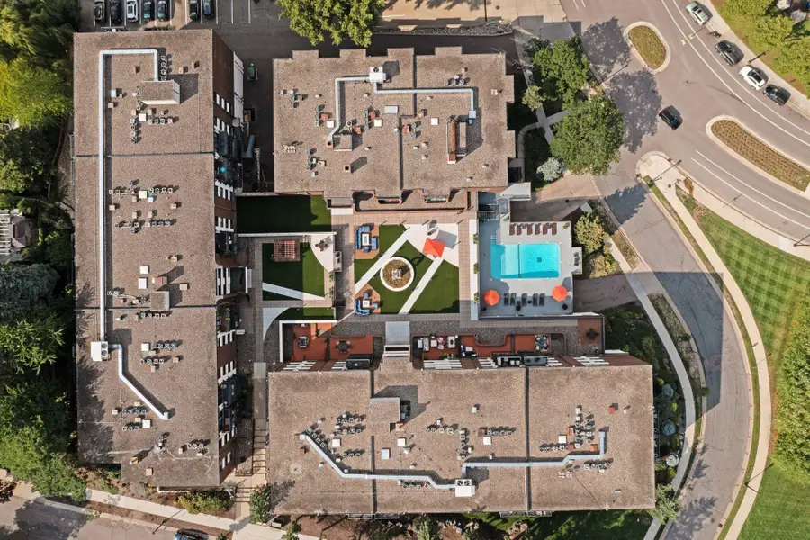 48 Groveland Terrace #B313, Minneapolis, MN 55403 - #3