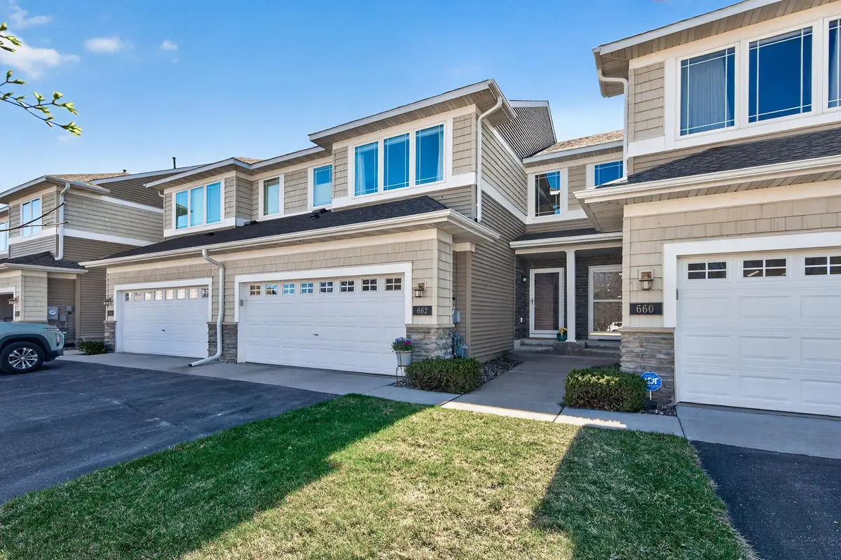 662 Sutherland Drive, Woodbury, MN 55129 - #1