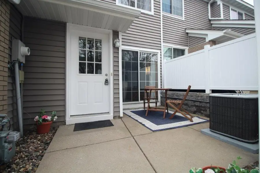 8426 Copperfield Way #93, Inver Grove Heights, MN 55076 - #2