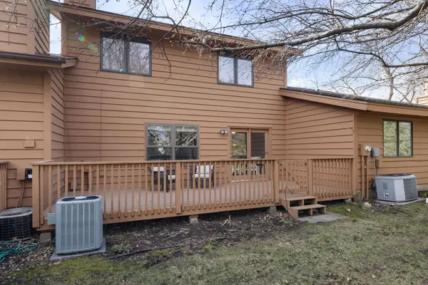 5413 Upper 147th Street W, Apple Valley, MN 55124