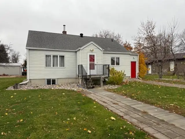 211 9th Street S, Breckenridge, MN 56520 - #1