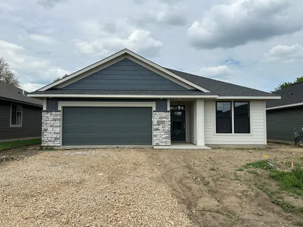 17721 Everest Avenue, Lakeville, MN 55044