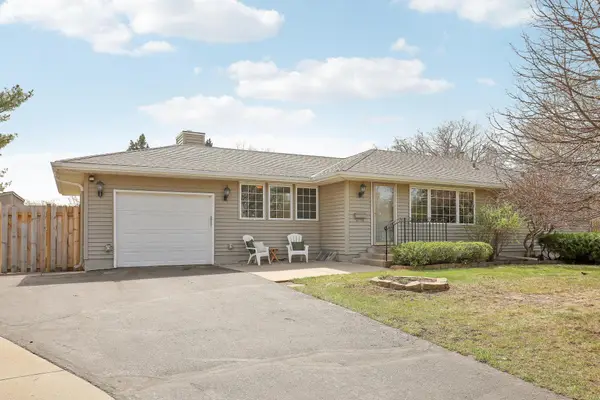 5900 Halifax Place, Minneapolis, MN 55429