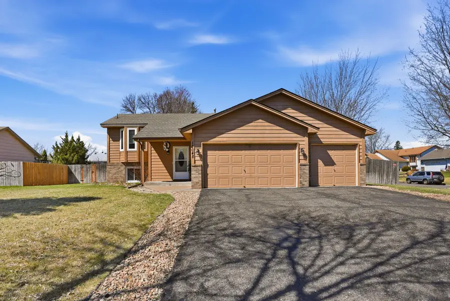 12048 Zea Street Nw, Coon Rapids, MN 55433 - #2