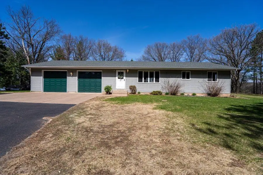 4437 Old Wells Road, Eau Claire, WI 54703 - #3