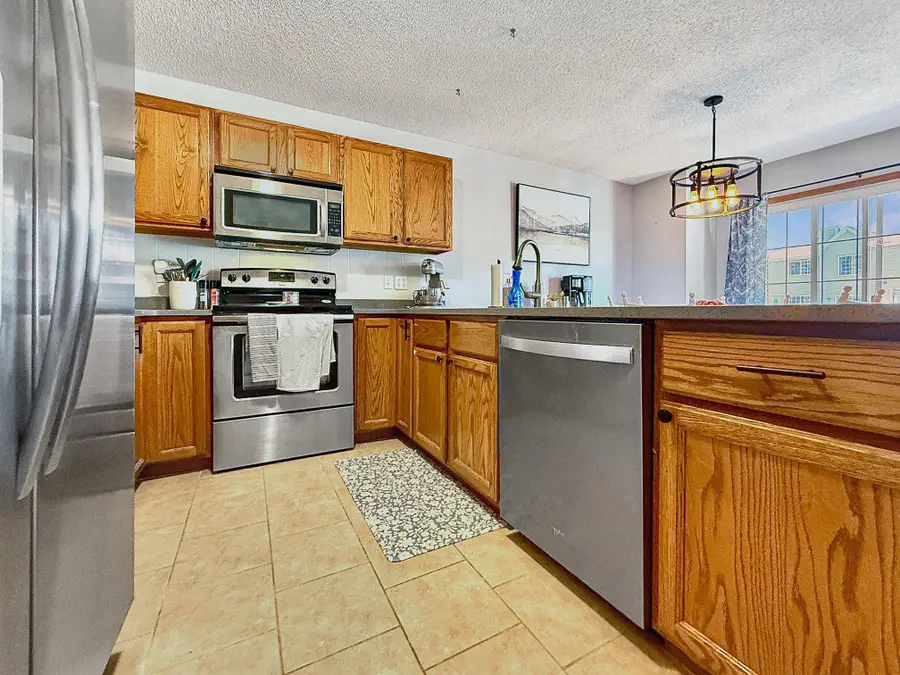 10914 Johnson Street Ne #7, Blaine, MN 55434 - #2