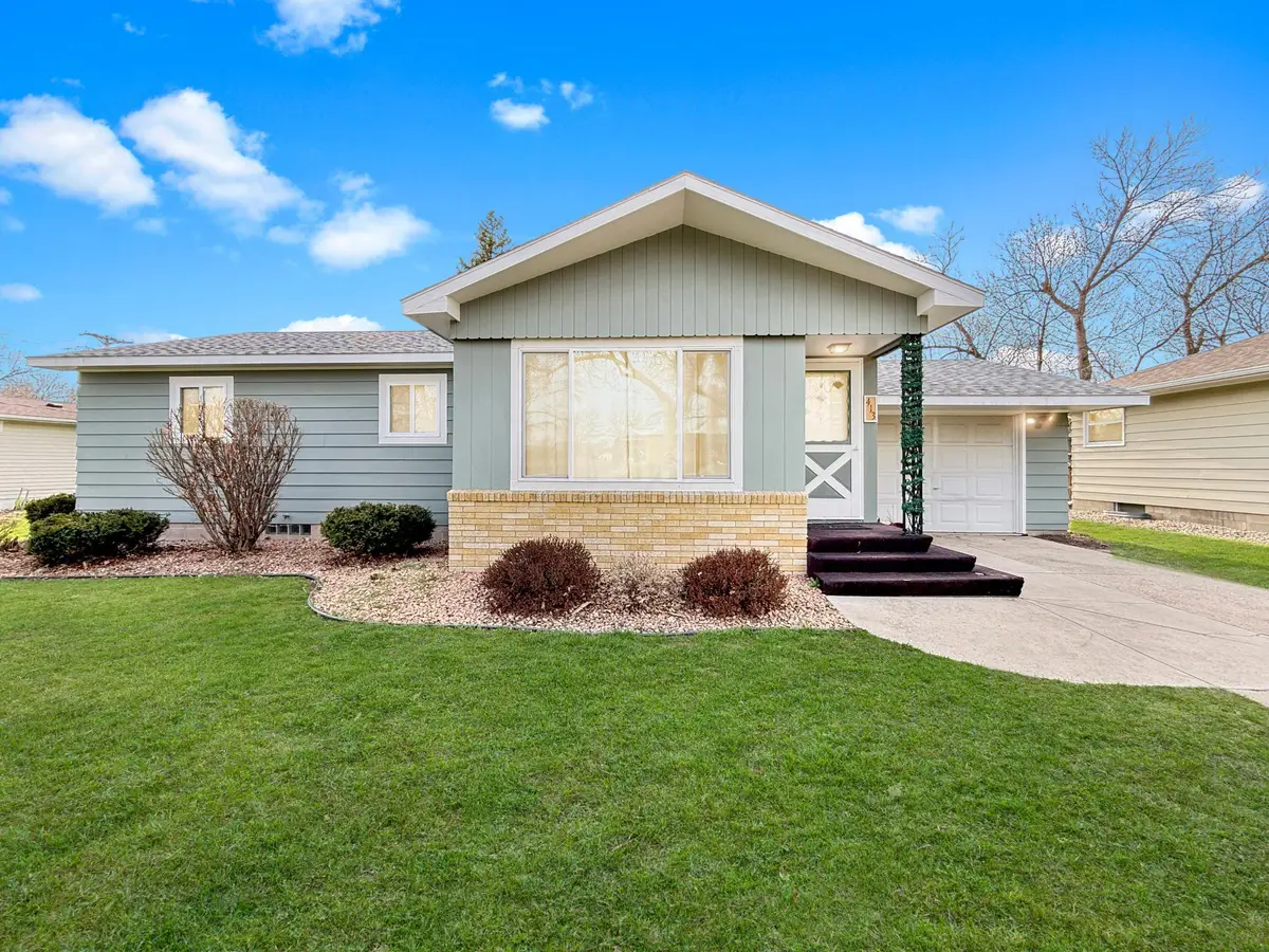 413 S 13th Street, Montevideo, MN 56265 - #1
