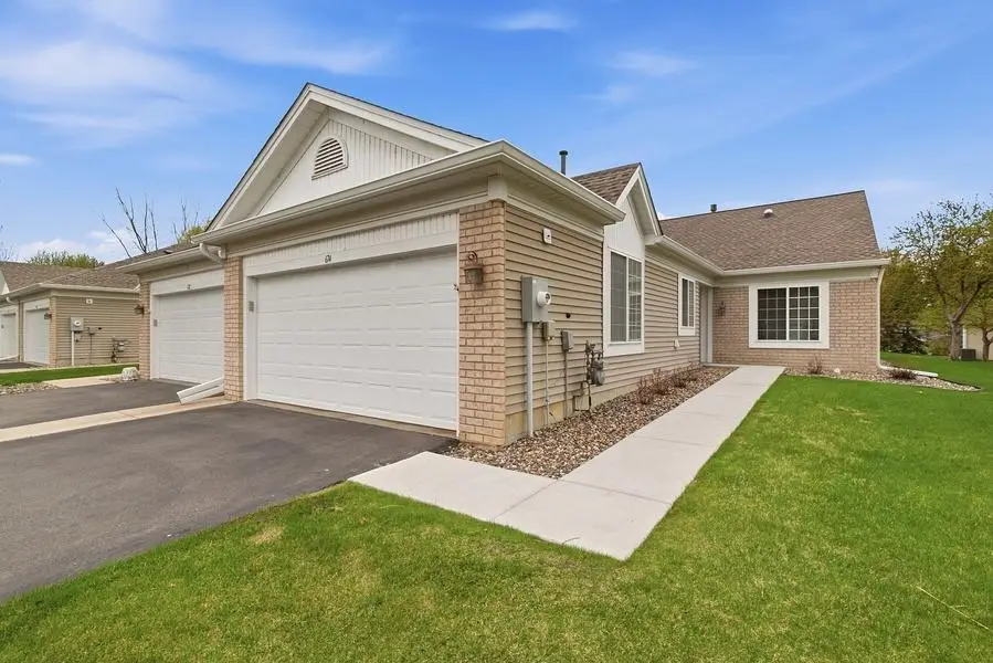 674 Lake View Drive, Woodbury, MN 55129 - #3