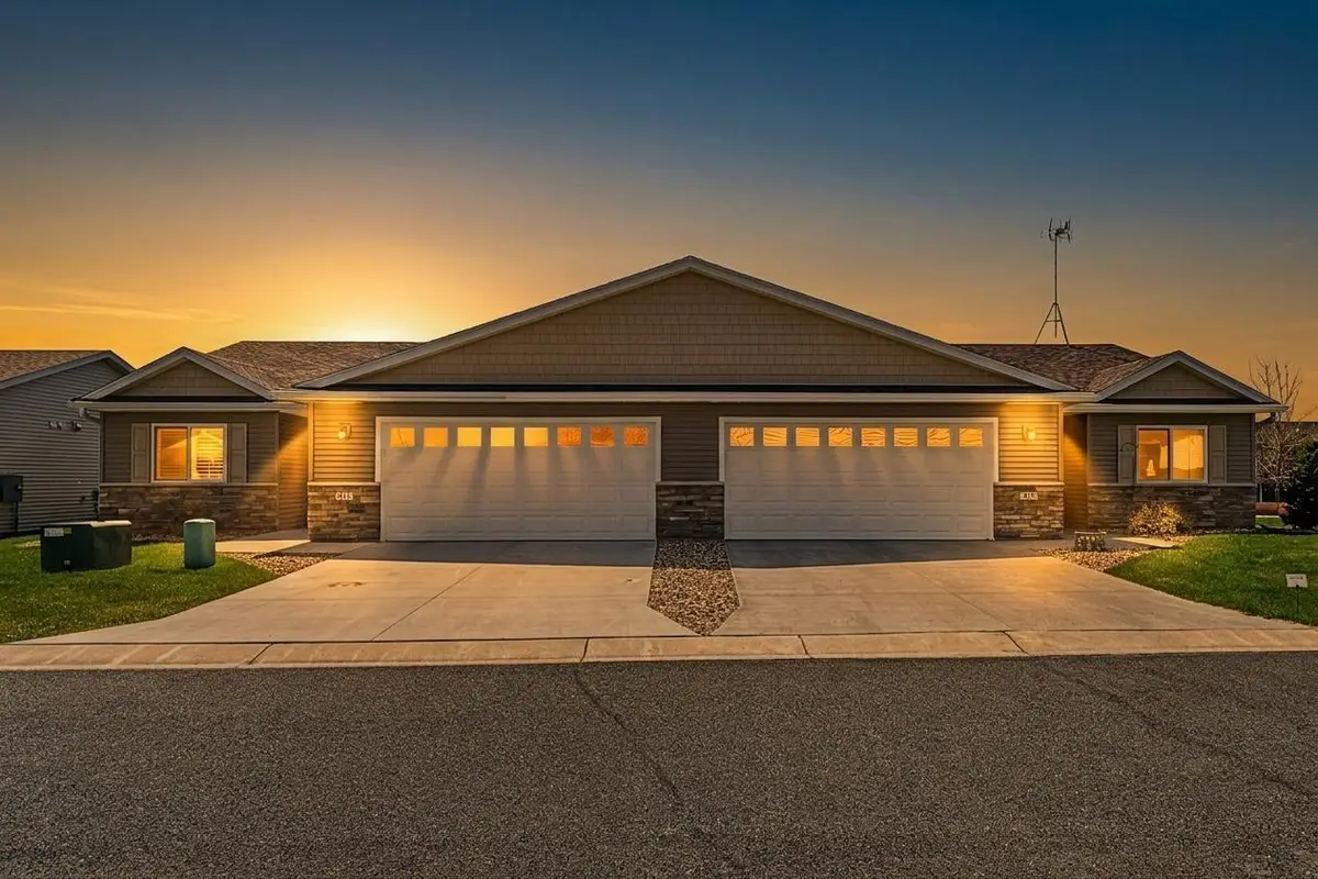 417 Fawn Run, Kenyon, MN 55946 - #1