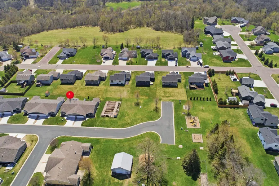 417 Fawn Run, Kenyon, MN 55946 - #3