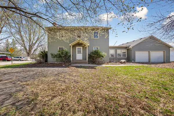 787 Clark Avenue, Gibbon, MN 55335