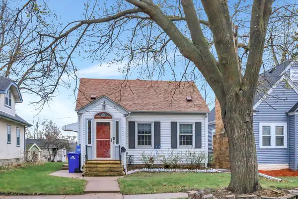 736 Cottage Avenue E, Saint Paul, MN 55106