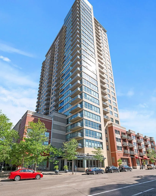 929 Portland Avenue #1304, Minneapolis, MN 55404