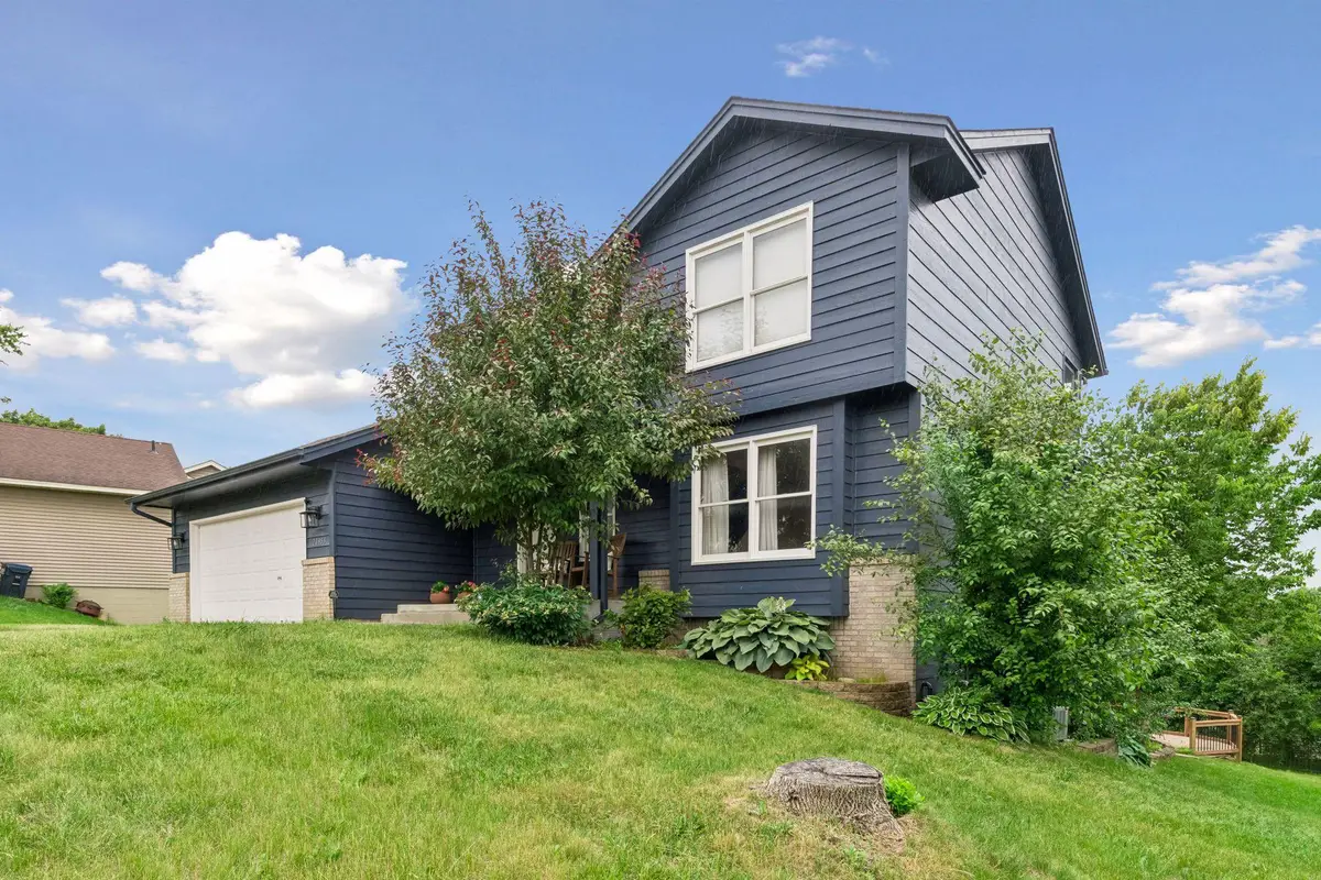 20955 Jamestown Avenue, Lakeville, MN 55044 - #1