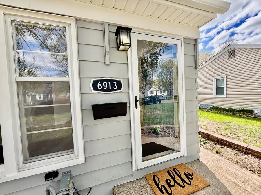 6913 Russell Avenue S, Minneapolis, MN 55423 - #3