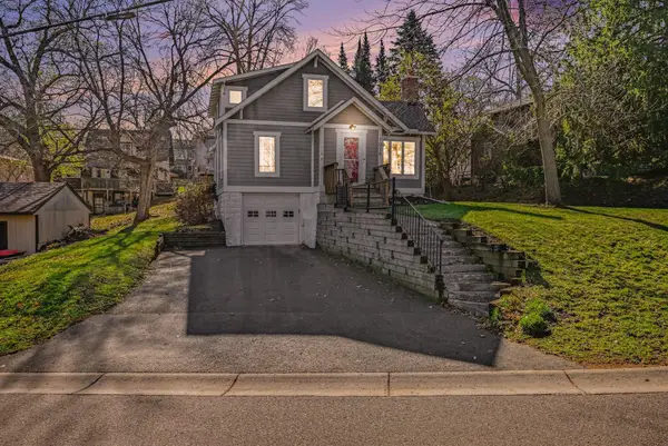 1028 Park Avenue, Saint Paul, MN 55115