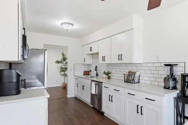 12827 Chisholm Street Ne, Blaine, MN 55449