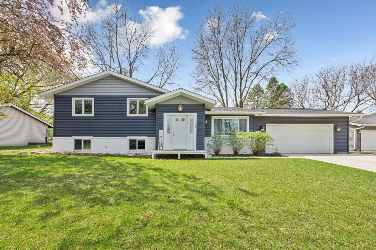 1702 Mckinley Drive, Northfield, MN 55057 - #1