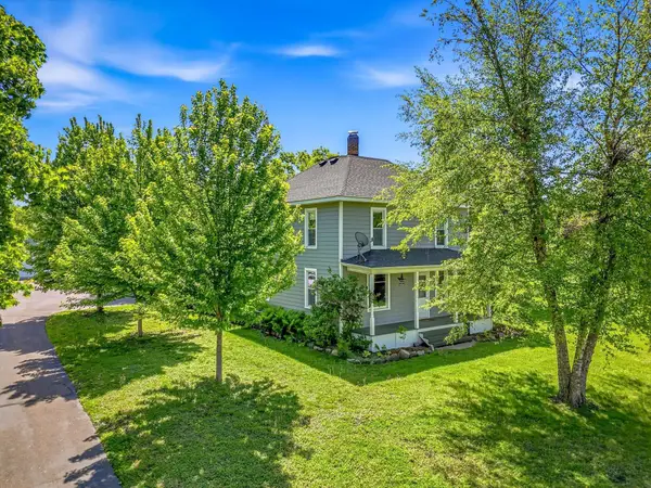 720 1st Street N, Waterville, MN 56096