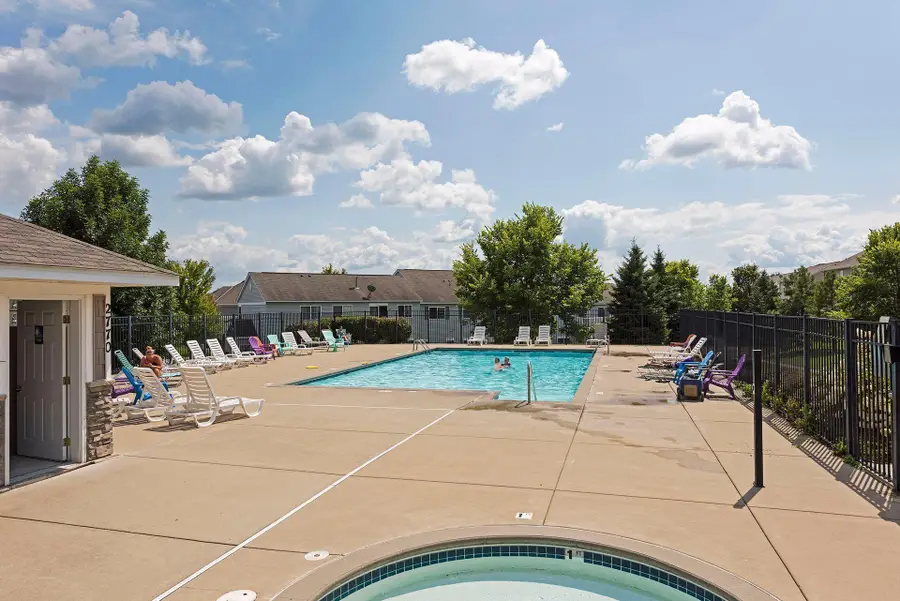 2820 Spy Glass Drive, Chaska, MN 55318 - #2