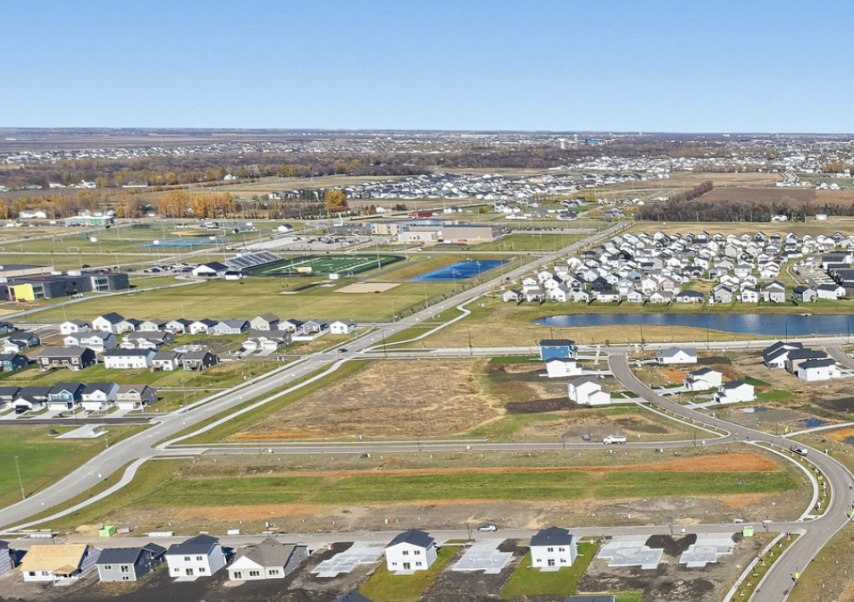 6237 85th Avenue S, Horace, ND 58047 - #1