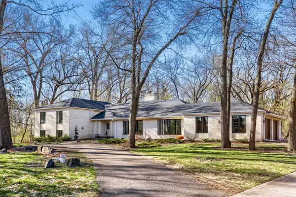 23 Evergreen Road, Saint Paul, MN 55127