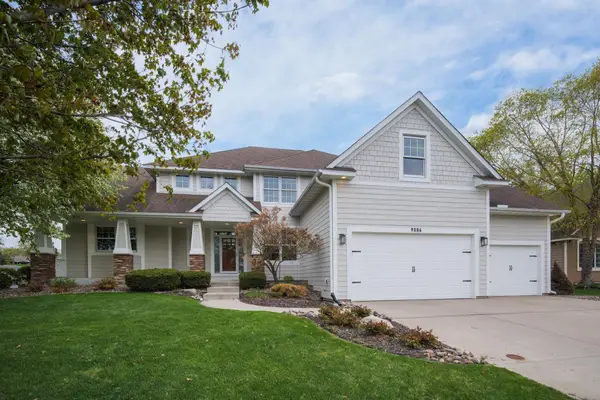 9086 Wildwood Circle, Shakopee, MN 55379