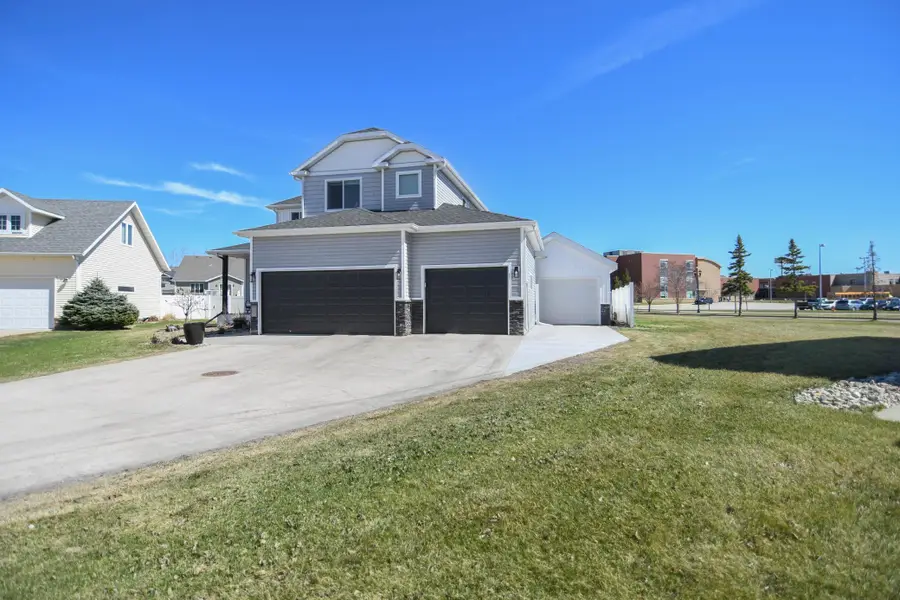 3509 Loberg Lane, West Fargo, ND 58078 - #3