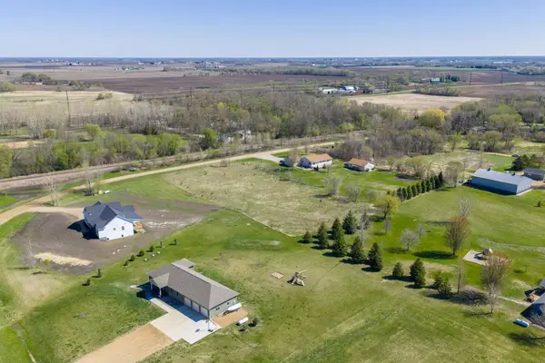4690 108th Circle, Glencoe, MN 55336
