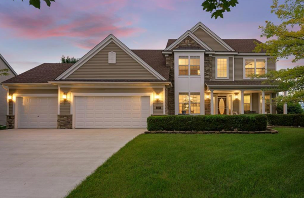 749 Ali Lane, Victoria, MN 55386