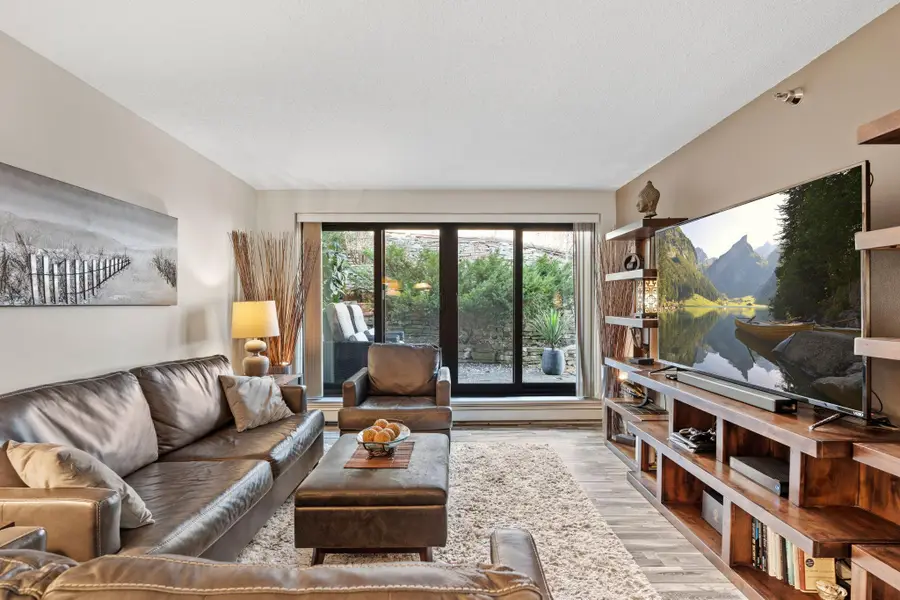 52 Groveland Terrace #108, Minneapolis, MN 55403 - #2