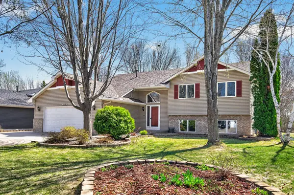 2810 Oak Ridge Drive, Monticello, MN 55362