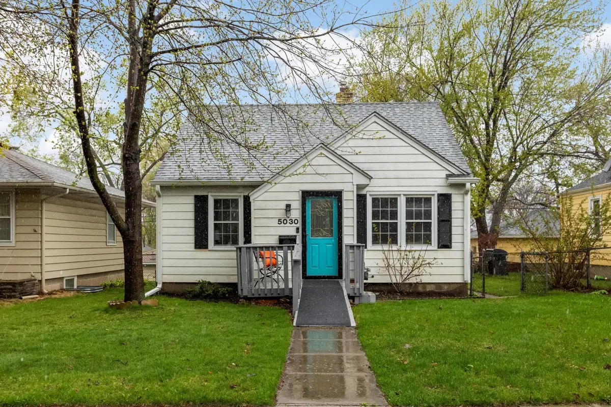 5030 6th Street Ne, Minneapolis, MN 55421 - #1