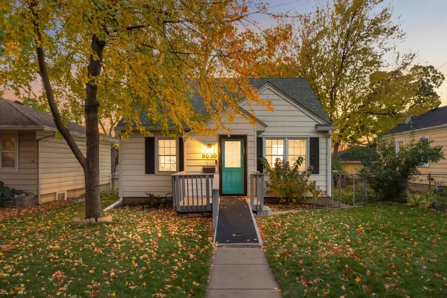 5030 6th Street Ne, Minneapolis, MN 55421 - #2