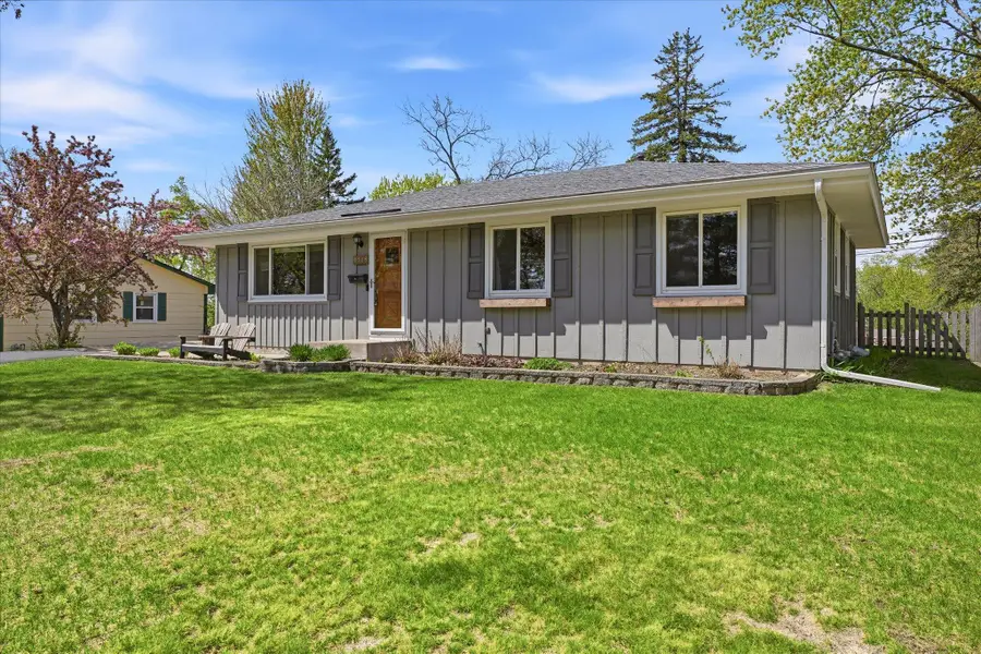 8508 Quinn Avenue S, Minneapolis, MN 55437 - #3