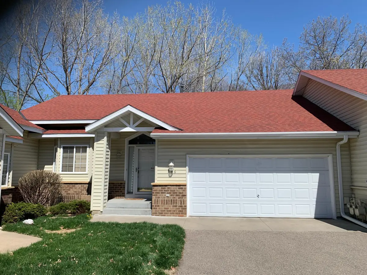736 E Nicollet Boulevard, Burnsville, MN 55337 - #1