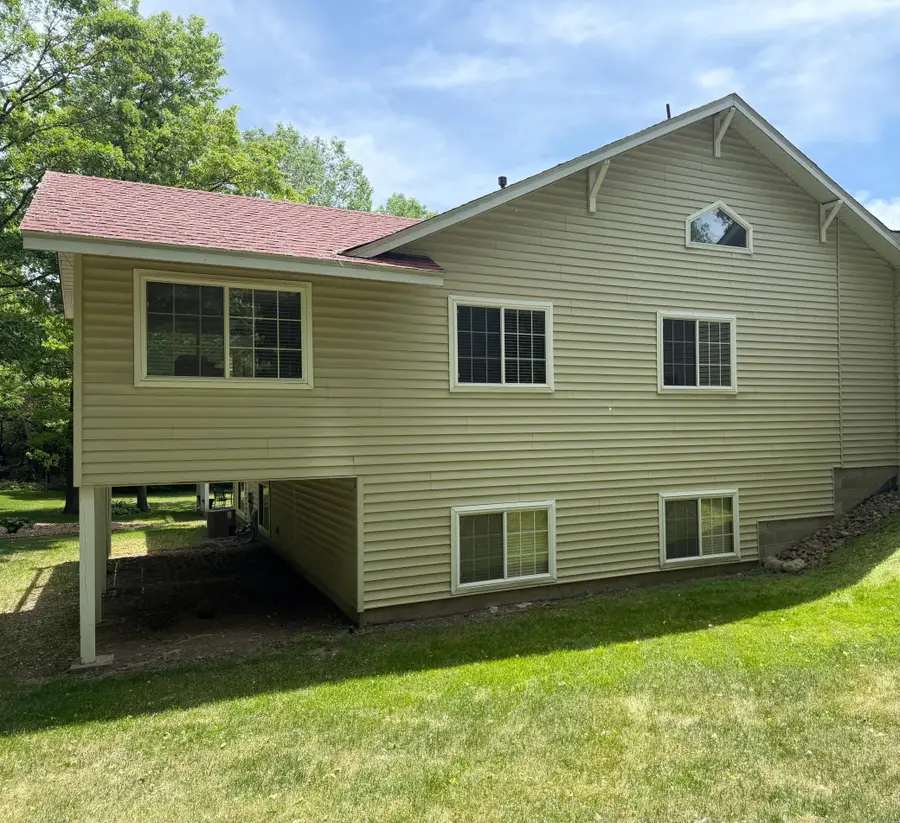 736 E Nicollet Boulevard, Burnsville, MN 55337 - #3