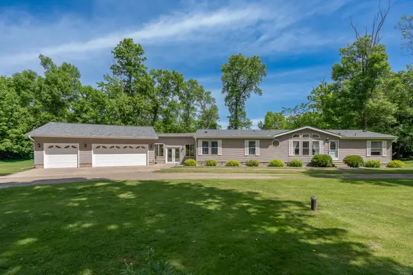 7290 83rd Street Ne, Monticello, MN 55362