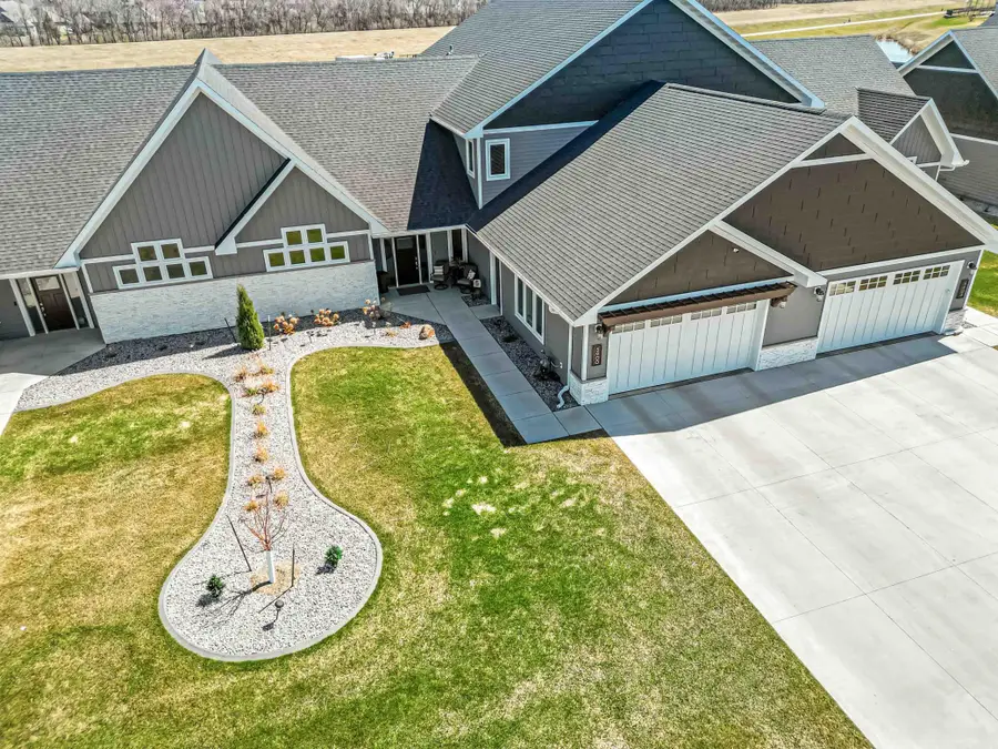 5900 31st Street S, Fargo, ND 58104 - #2