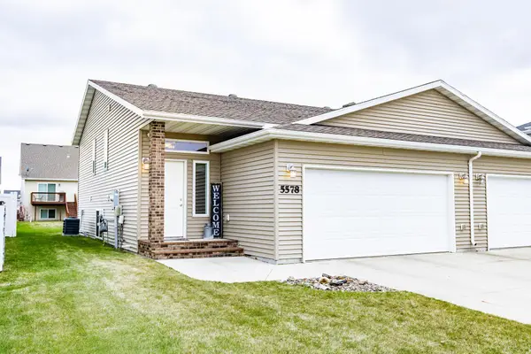 5578 59th Street S, Fargo, ND 58104